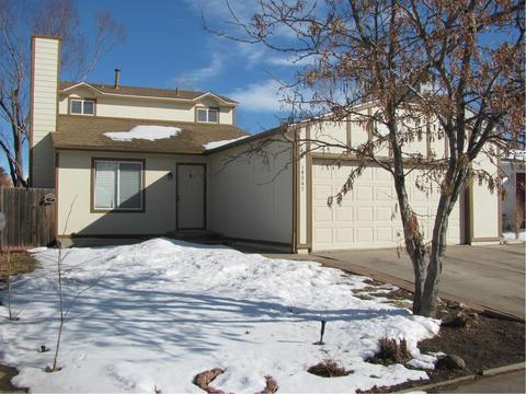 19367 E Batavia Dr, Aurora, CO 80011 photo 1