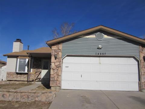 14557 E 45th Ave, Denver, CO 80239 photo 1