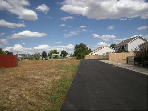 15755 E 8th Pl, Aurora, CO 80011 photo 1