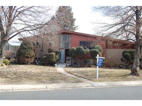 12301 E Parkview Dr, Aurora, CO 80011 photo 1