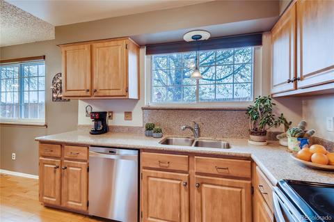 122 Maple Dr, Frederick, CO 80530 photo 9