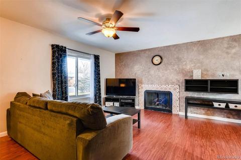 16642 E Ithaca Pl, Aurora, CO 80013 photo 6