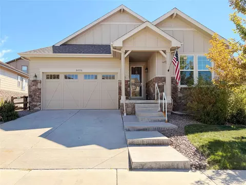 24336 E Links Pl, Aurora, CO 80016