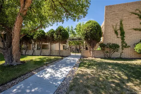 5882 E Ithaca Pl #204, Denver, CO 80237
