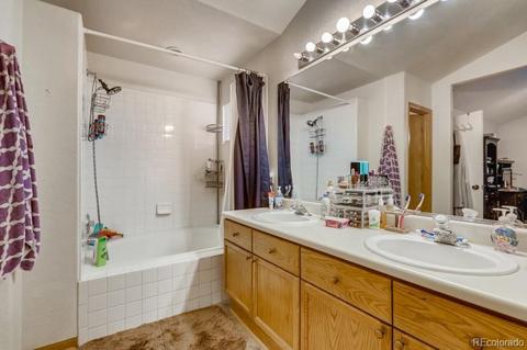 19145 Mitchell Pl, Denver, CO 80249 photo 11
