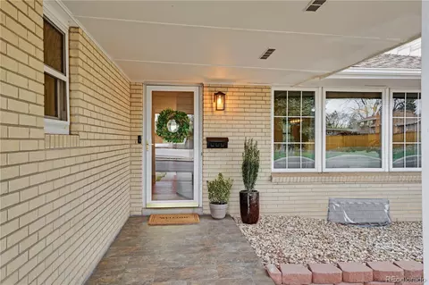 3292 S Wabash Ct, Denver, CO 80231