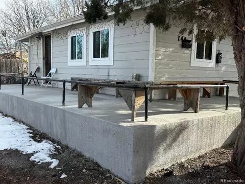 728 Emporia St, Aurora, CO 80010