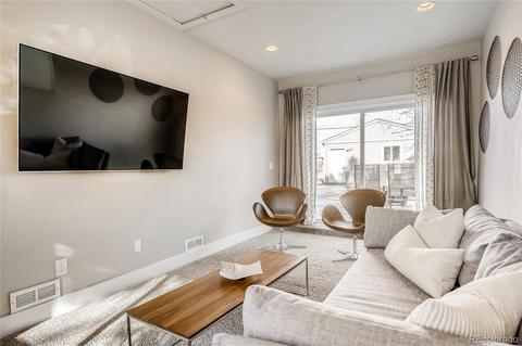 2980 Eudora St, Denver, CO 80207 photo 6