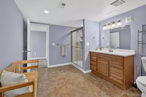 Bath - 49400 E 104th Ave, Bennett, CO 80102 photo 5 of 6