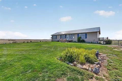Exterior - 49400 E 104th Ave, Bennett, CO 80102 photo 6 of 6