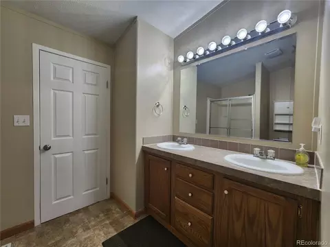 10548 Barron Cir, Longmont, CO 80504 photo 17