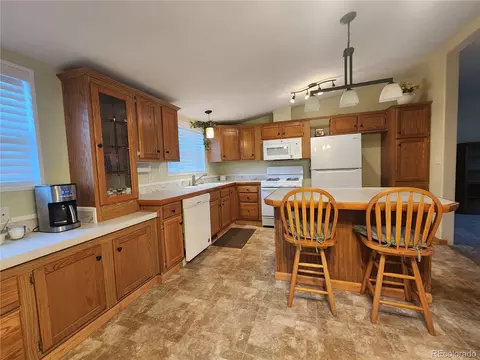 10548 Barron Cir, Longmont, CO 80504 photo 8