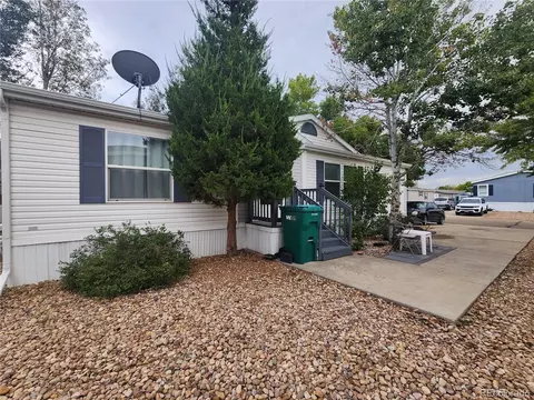 10548 Barron Cir, Longmont, CO 80504 photo 5