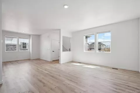 22254 E 6th Pl, Aurora, CO 80018 photo 14