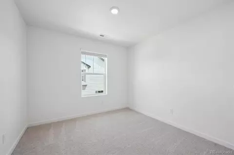 22254 E 6th Pl, Aurora, CO 80018 photo 17
