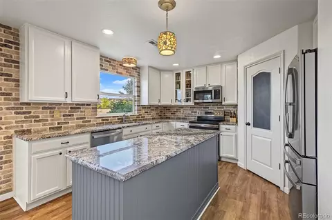 Kitchen - 18745 E Linvale Pl, Aurora, CO 80013 photo 3 of 3