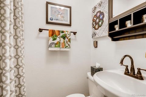 2445 Olive St, Denver, CO 80207 photo 17