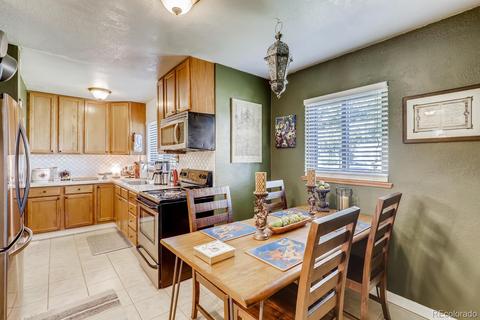 2445 Olive St, Denver, CO 80207 photo 8