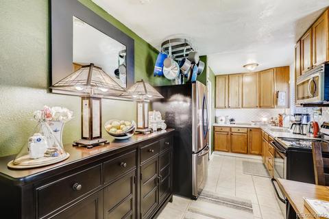 2445 Olive St, Denver, CO 80207 photo 10