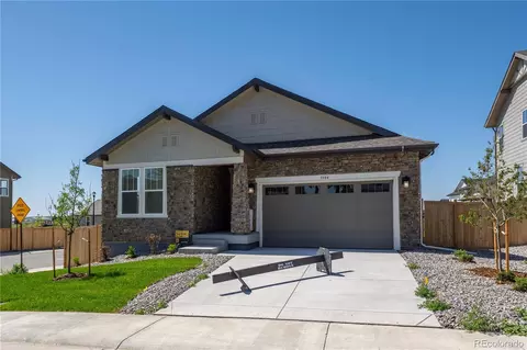 5984 E 154th Pl, Thornton, CO 80602 photo 2