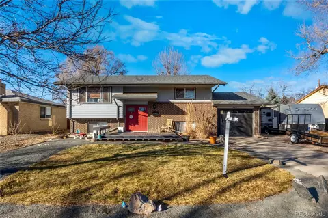 8423 Chase St, Arvada, CO 80003