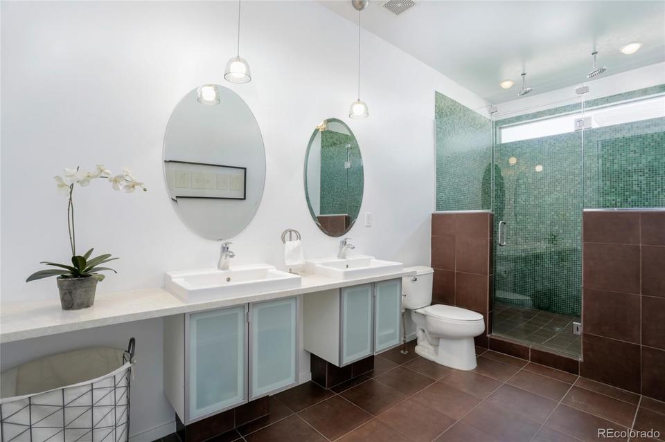  441 24th St, Denver, CO 80205 photo 24