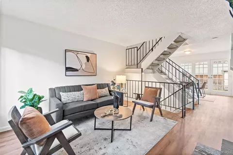 2297 S Oswego Way, Aurora, CO 80014