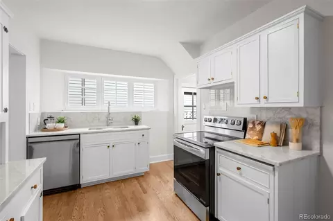 Kitchen - 772 16th St, Boulder, CO 80302 photo 1 of 1