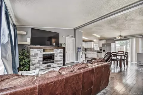 213 Versailles St, Lochbuie, CO 80603