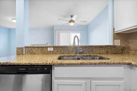 7234 E 38th Ave, Denver, CO 80207 photo 8