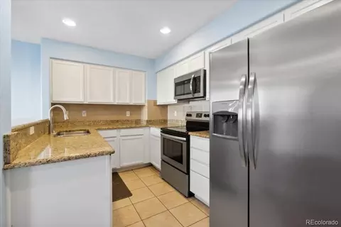 7234 E 38th Ave, Denver, CO 80207 photo 6