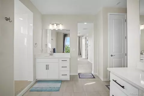 Entry Way - 23933 E 39th Ave, Aurora, CO 80019 photo 5 of 6