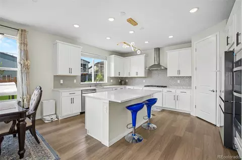 Kitchen - 23933 E 39th Ave, Aurora, CO 80019 photo 1 of 4