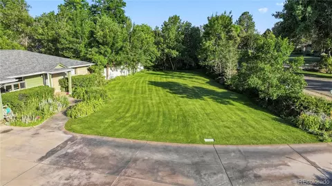 Exterior - 2208 Champlain Dr, Boulder, CO 80301 photo 3 of 17