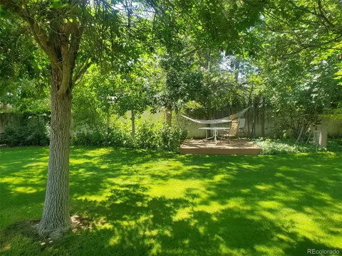 Exterior - 2208 Champlain Dr, Boulder, CO 80301 photo 7 of 17