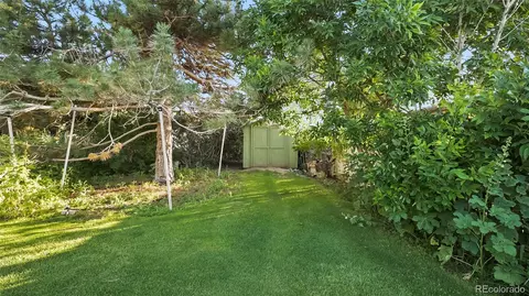 Exterior - 2208 Champlain Dr, Boulder, CO 80301 photo 11 of 17