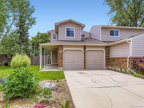 Exterior - 4904 E 125th Ave, Thornton, CO 80241 photo 2 of 10