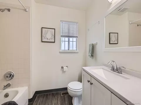 Bath - 4904 E 125th Ave, Thornton, CO 80241 photo 3 of 4