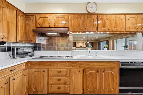 Kitchen - 7474 Broadview Dr, Denver, CO 80214 photo 4 of 9
