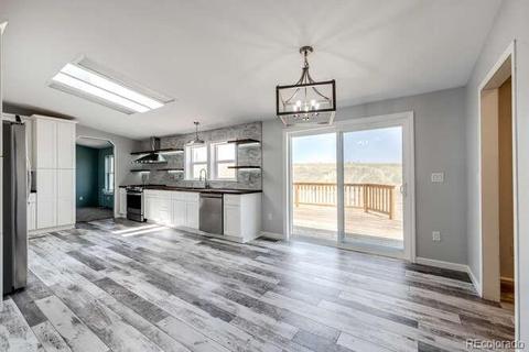 7425 S County Road 129, Bennett, CO 80102 photo 10
