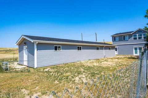 7425 S County Road 129, Bennett, CO 80102 photo 3