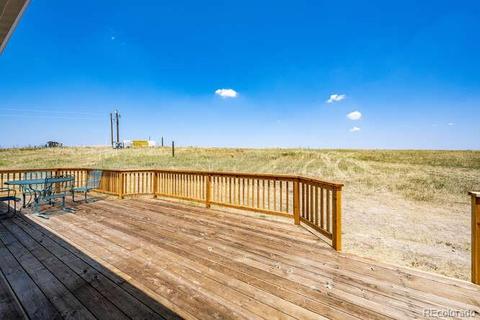 7425 S County Road 129, Bennett, CO 80102 photo 6