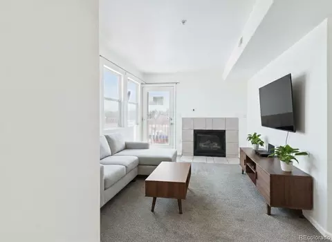 960 S Dawson Way #18, Aurora, CO 80012