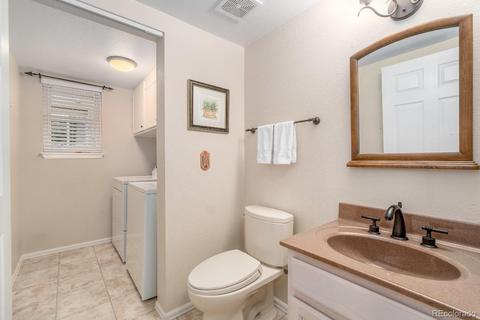 4996 Eugene Ct, Denver, CO 80239 photo 15