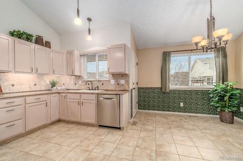 4996 Eugene Ct, Denver, CO 80239 photo 7