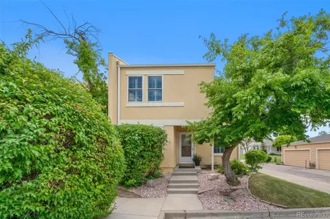 2749 S Victor St, Aurora, CO 80014