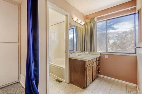 Bath - 11750 E Cedar Ave, Aurora, CO 80012 photo 1 of 2