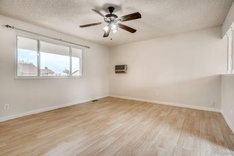 15074 E 54th Ave, Denver, CO 80239 photo 5