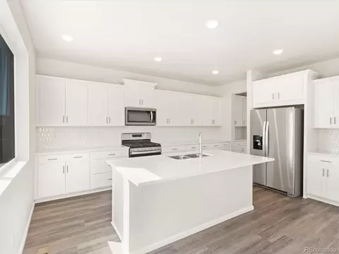 9052 Quintero St, Commerce City, CO 80022