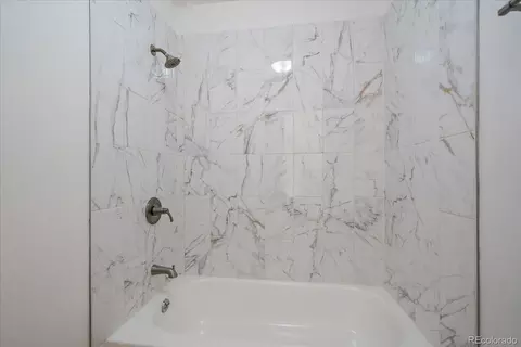 Bath - 14465 E 1st Dr #B8, Aurora, CO 80011 photo 4 of 4